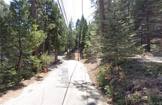 26212 Lake Forest Dr, Twin Peaks, CA 92391