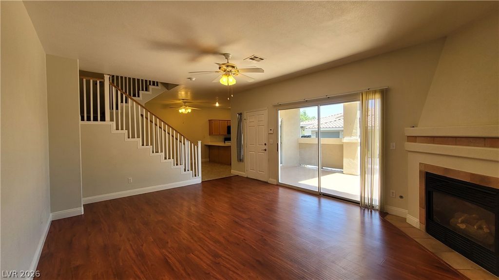 Image 4 of property listing at 3266 Mystic Ridge Court, Las Vegas, NV 89129