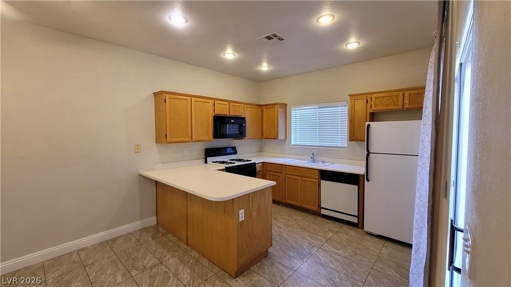 Image 5 of property listing at 3266 Mystic Ridge Court, Las Vegas, NV 89129