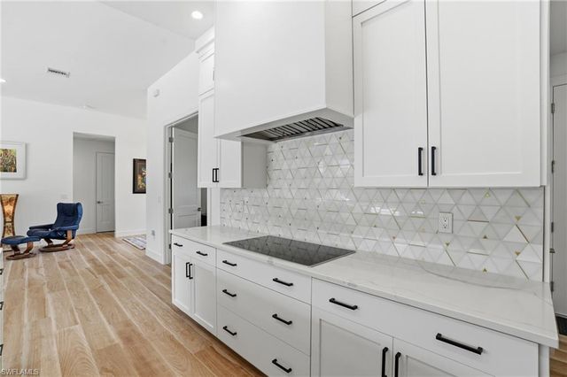 5216 SW 27th PL, Cape Coral, FL 33914