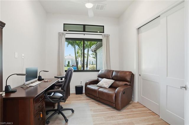 5216 SW 27th PL, Cape Coral, FL 33914