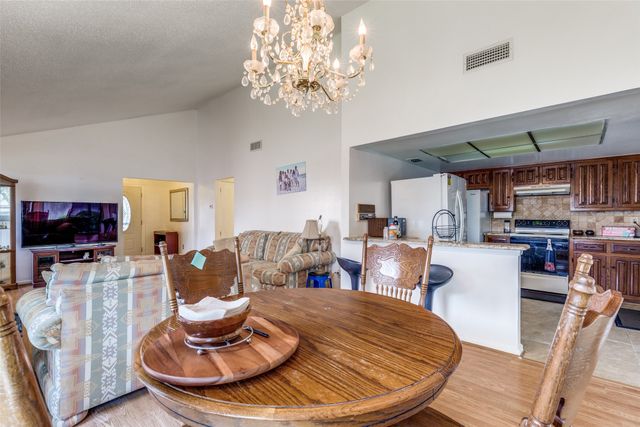 2605 Elk Grove Road, Carrollton, TX 75007