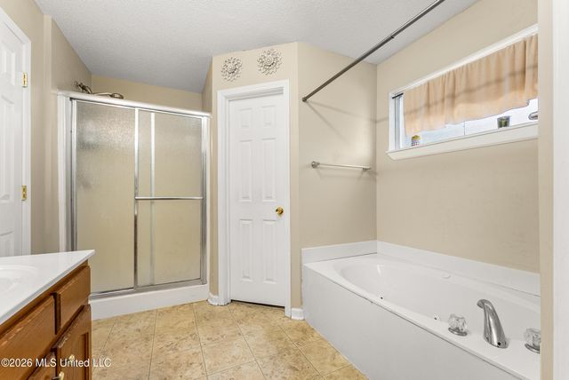 8718 Carriage Cove, Southaven, MS 38671