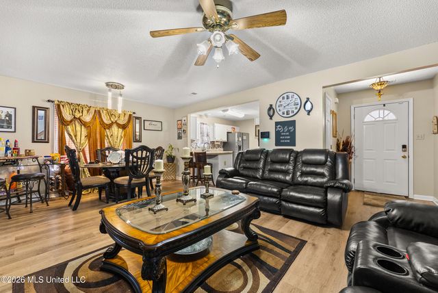 8718 Carriage Cove, Southaven, MS 38671