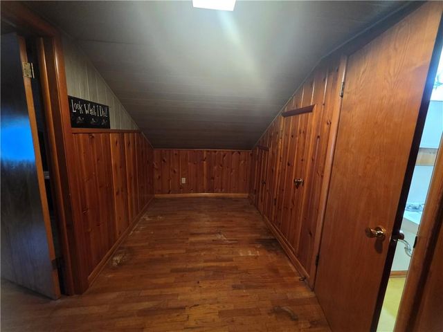 1106 Pacific Avenue, Osawatomie, KS 66064
