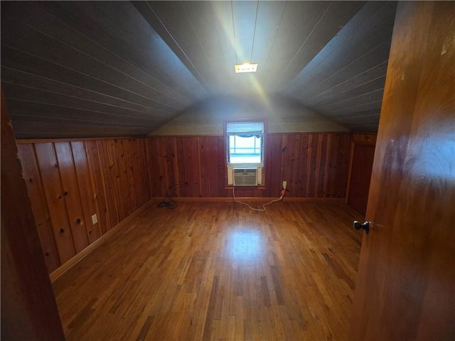 1106 Pacific Avenue, Osawatomie, KS 66064