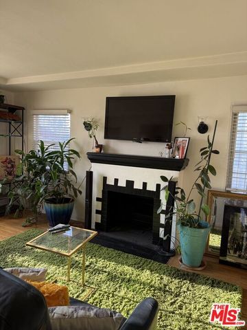 10414 S Denker Avenue, Los Angeles, CA 90047