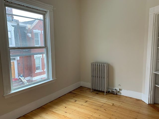 3-5 Mills 5, Boston, MA 02119
