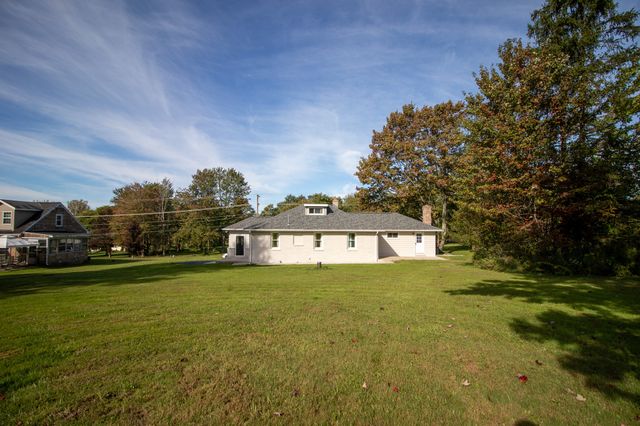 3509 REICHERT Road, Erie, PA 16509