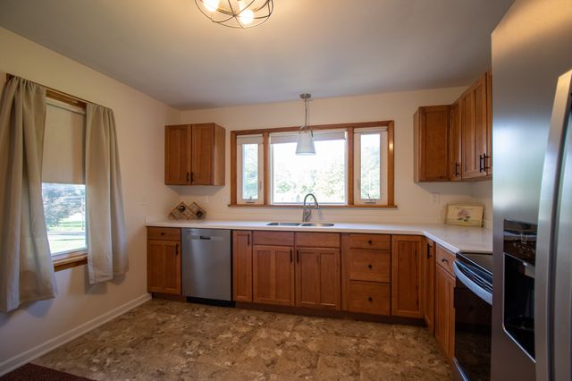 3509 REICHERT Road, Erie, PA 16509