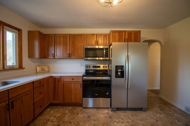 3509 REICHERT Road, Erie, PA 16509