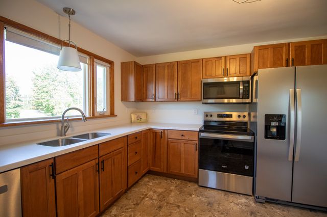3509 REICHERT Road, Erie, PA 16509