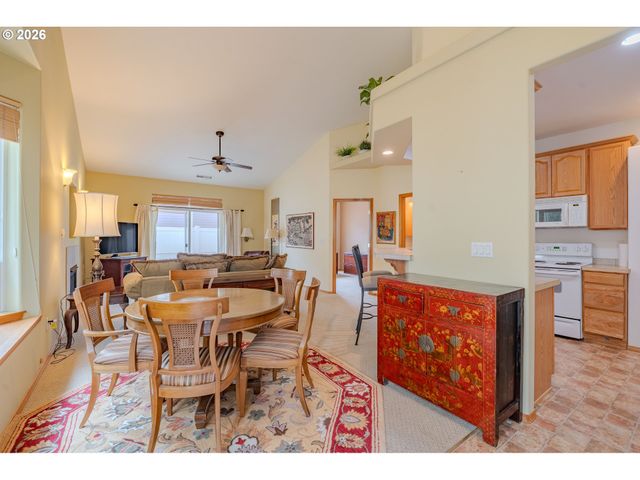 8007 Ne 21ST Way, Vancouver, WA 98664