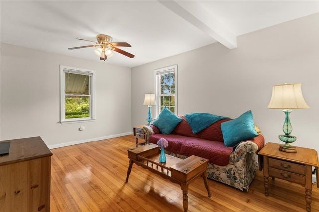 48 Davis St, Taunton, MA 02780
