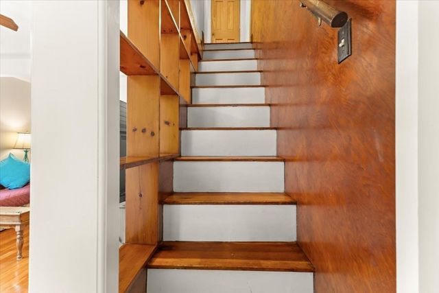 48 Davis St, Taunton, MA 02780