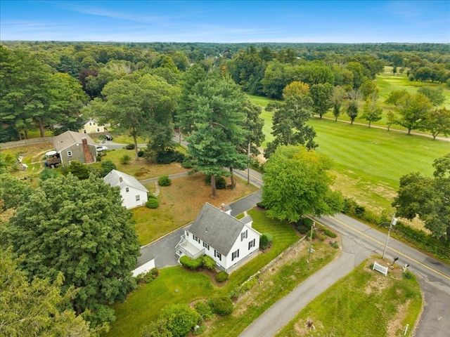 48 Davis St, Taunton, MA 02780