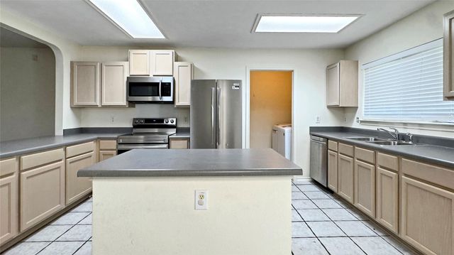 12810 Bartholdi ST, Austin, TX 78753
