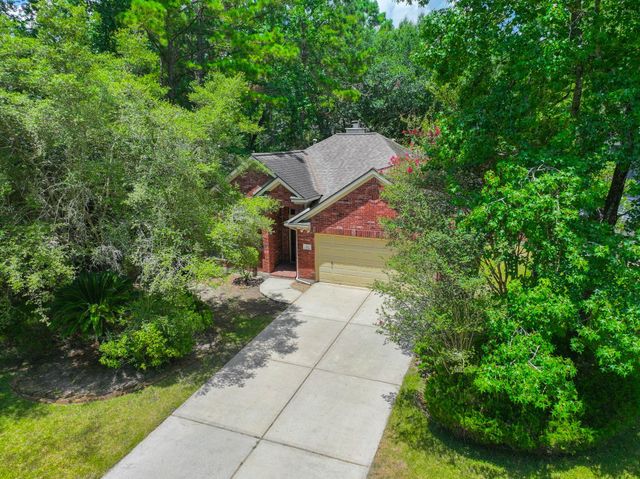 91 N Willow Point Circle, The Woodlands, TX 77382