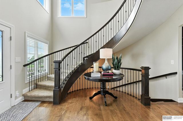 7710 N 127th Avenue, Omaha, NE 68142