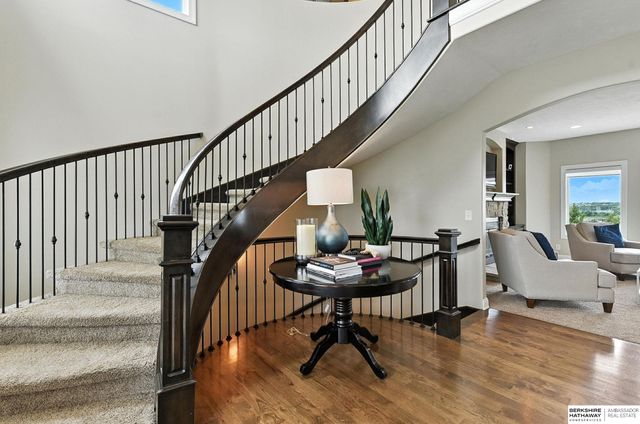 7710 N 127th Avenue, Omaha, NE 68142