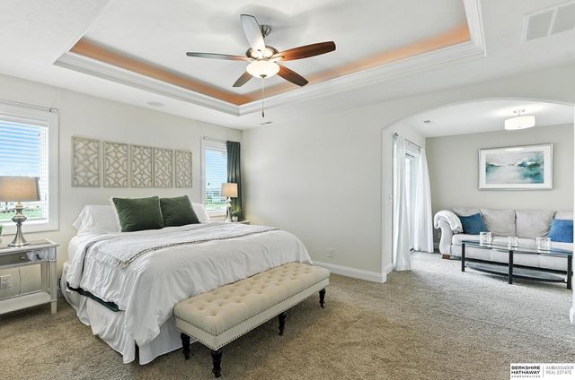 7710 N 127th Avenue, Omaha, NE 68142