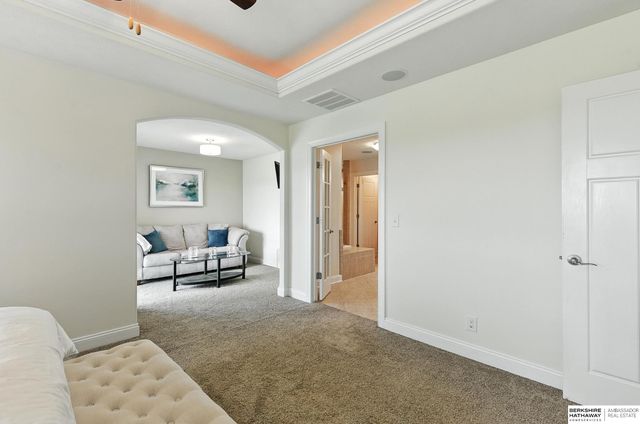 7710 N 127th Avenue, Omaha, NE 68142