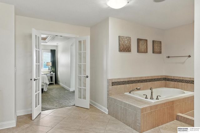 7710 N 127th Avenue, Omaha, NE 68142