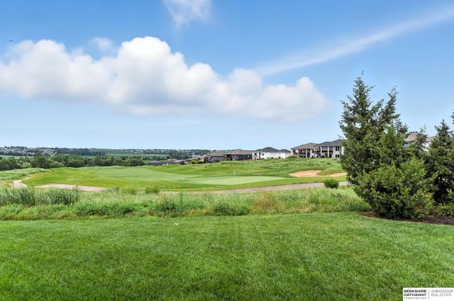 7710 N 127th Avenue, Omaha, NE 68142