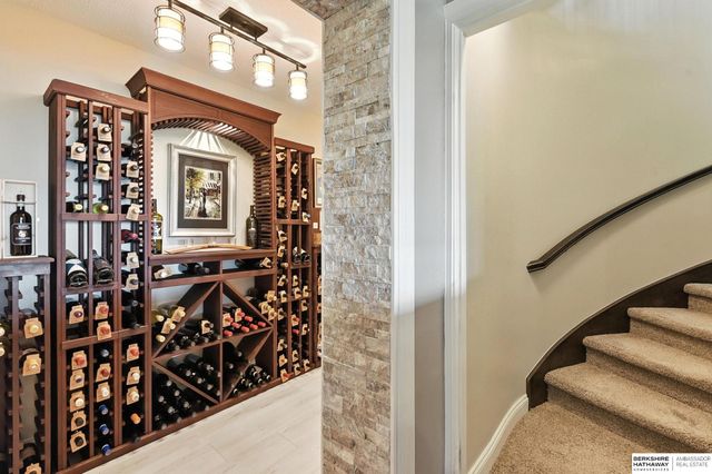 7710 N 127th Avenue, Omaha, NE 68142