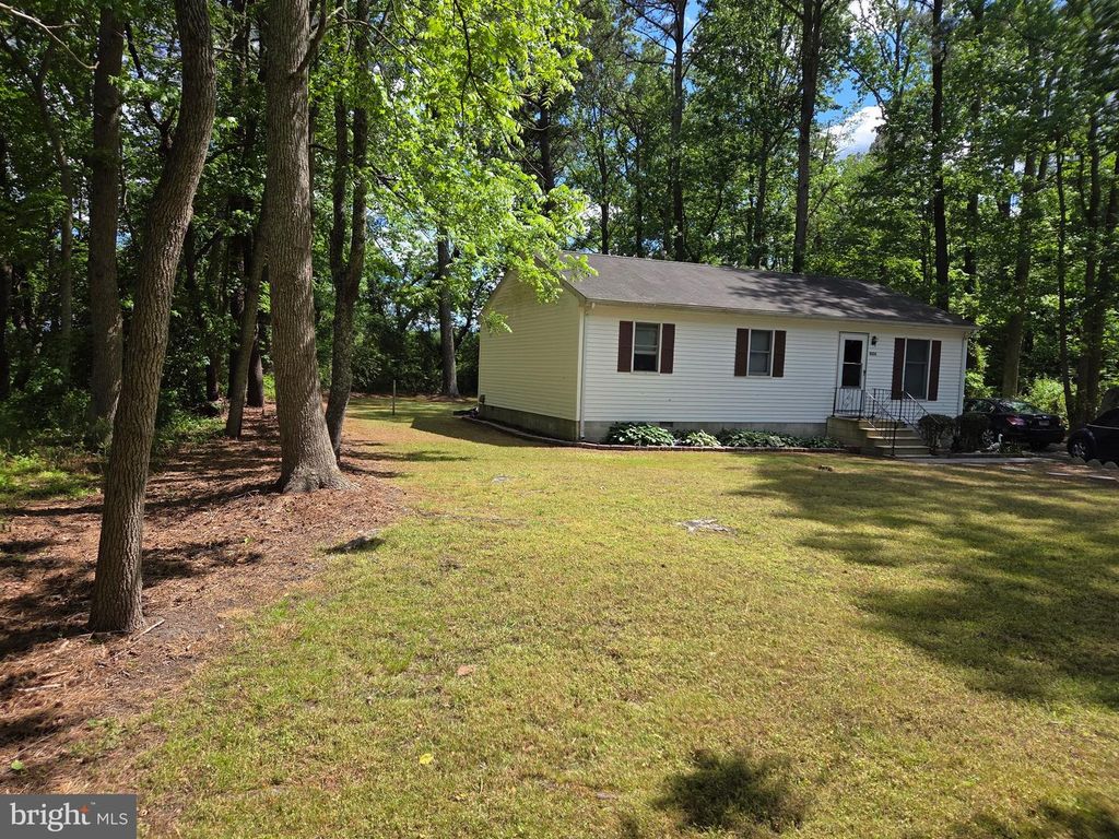 Image 3 of property listing at 4226 KEEP CT, Snow Hill, MD 21863