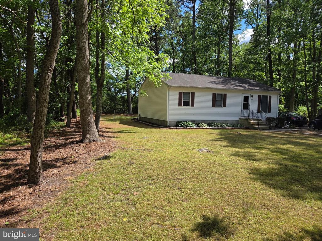 Image 5 of property listing at 4226 KEEP CT, Snow Hill, MD 21863