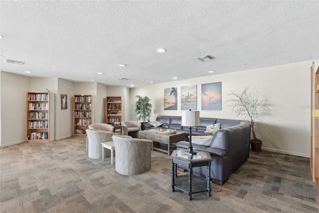 6291 BAHIA DEL MAR CIRCLE 116, St Petersburg, FL 33715