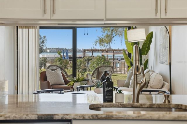 6291 BAHIA DEL MAR CIRCLE 116, St Petersburg, FL 33715