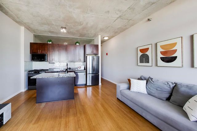 1720 S Michigan Avenue 2115, Chicago, IL 60616