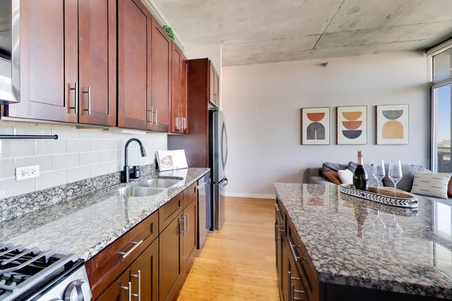 1720 S Michigan Avenue 2115, Chicago, IL 60616