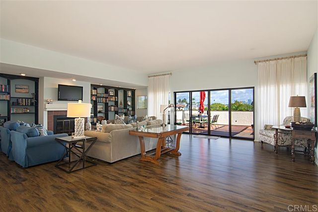 911 E Avenue 301, Coronado, CA 92118