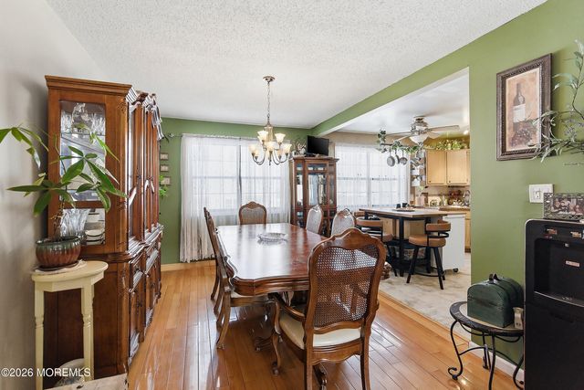 12 Dortmunder Drive, Manalapan, NJ 07726