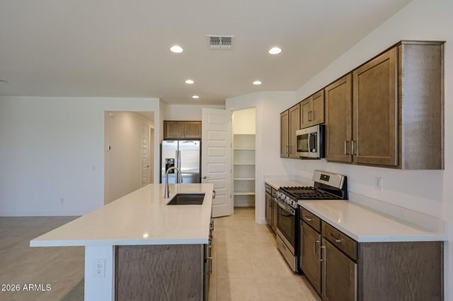 26096 N 170TH Avenue, Surprise, AZ 85387