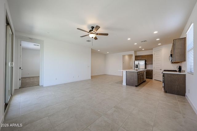 26096 N 170TH Avenue, Surprise, AZ 85387