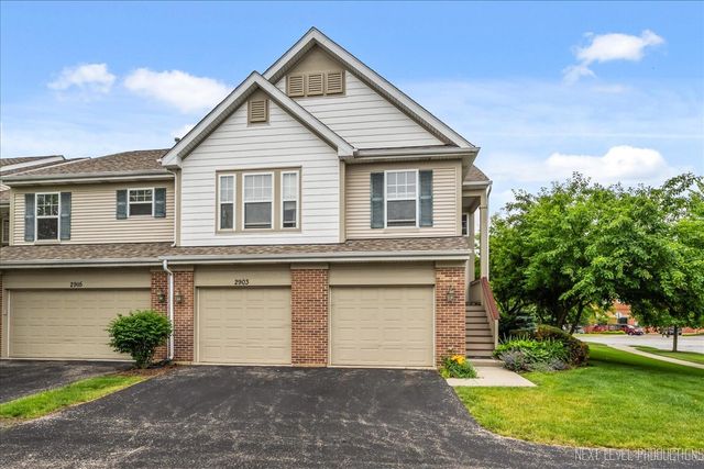 2903 Saganashkee Lane, Naperville, IL 60564