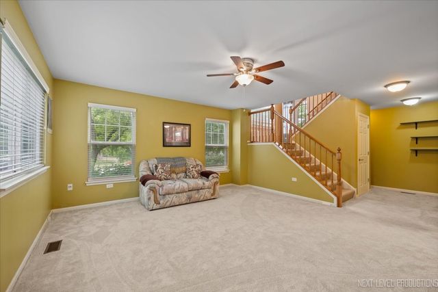 2903 Saganashkee Lane, Naperville, IL 60564
