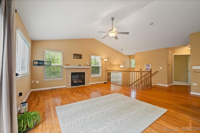 2903 Saganashkee Lane, Naperville, IL 60564