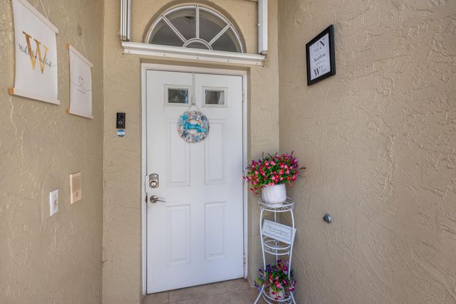 3517 Mill Brook Way Circle, Greenacres, FL 33463