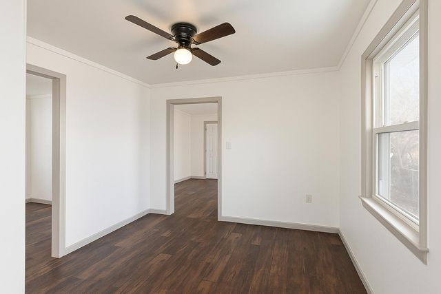 930 W Chicago Street, Springfield, MO 65803