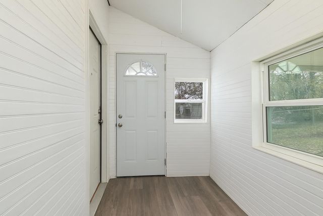 930 W Chicago Street, Springfield, MO 65803