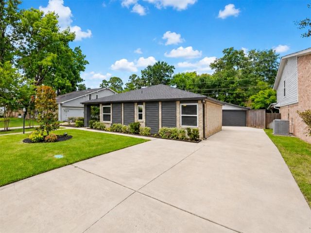 19535 Dianeshire Drive, Spring, TX 77388