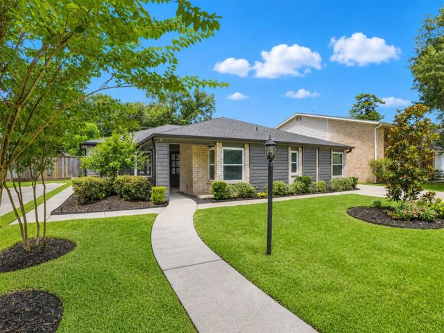 19535 Dianeshire Drive, Spring, TX 77388