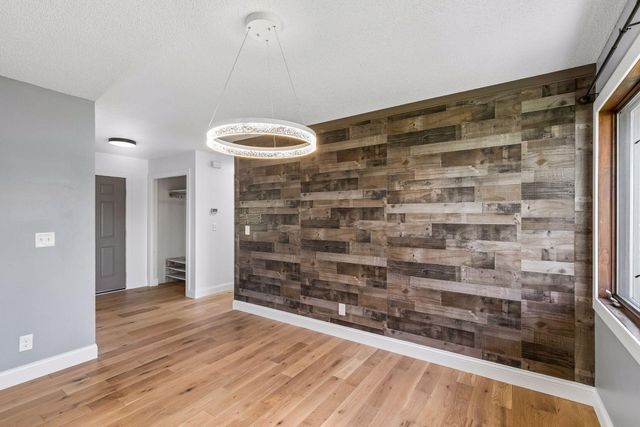 17082 Hamilton Drive, Lakeville, MN 55044