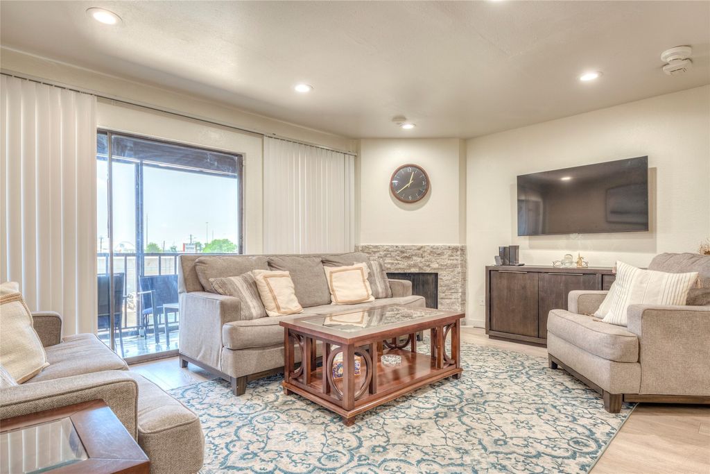 11450 Audelia Road 305, Dallas, TX 75243