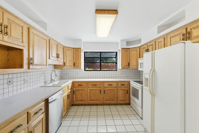 3824 Tracy Street NE, Albuquerque, NM 87111